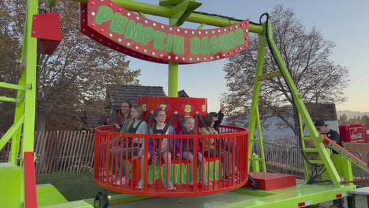 Pumpkin Basher Swinging Spinning Ride